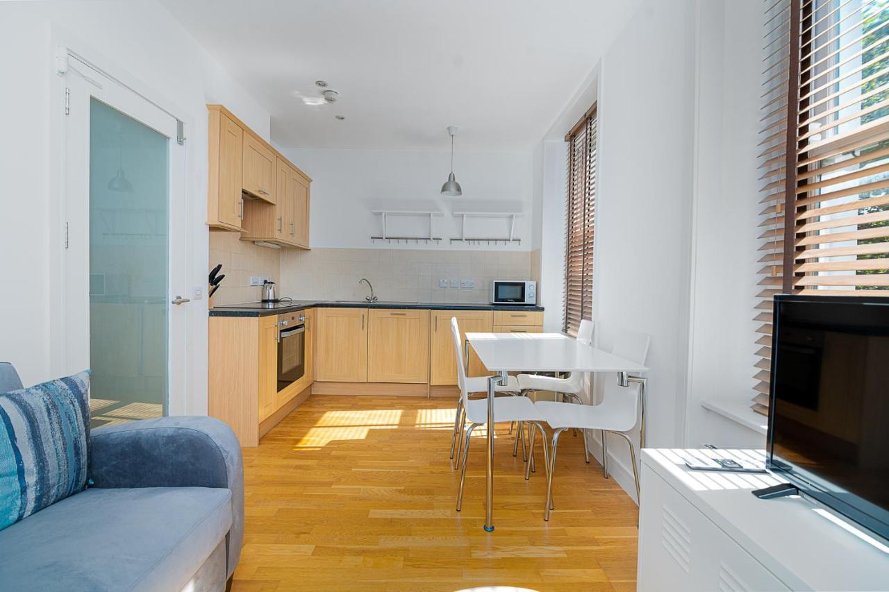 Appartamento Modern 1 Bed Flat In Holborn, For Up To 2 People With Free Wifi